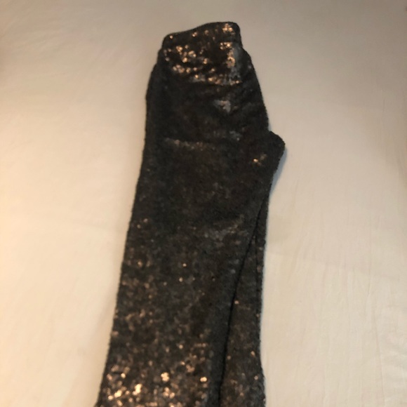 Silver sequin pants - Picture 4 of 7
